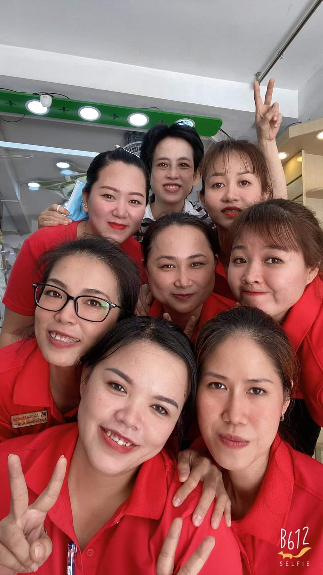 Minh khai book store