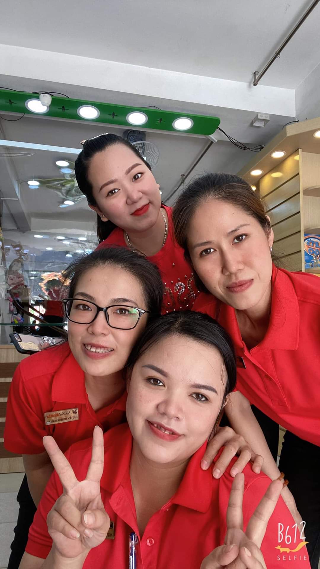 Minh khai book store