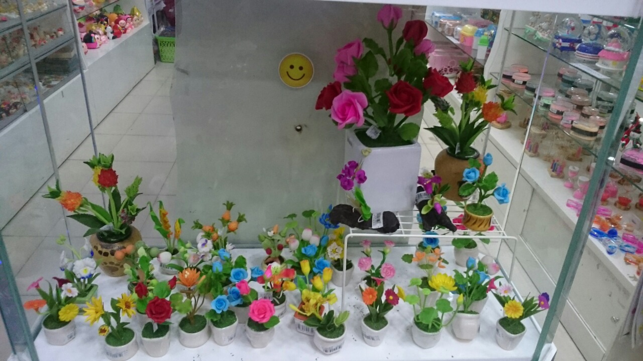 Minh khai book store