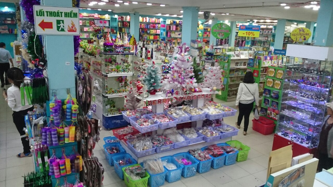 Minh khai book store