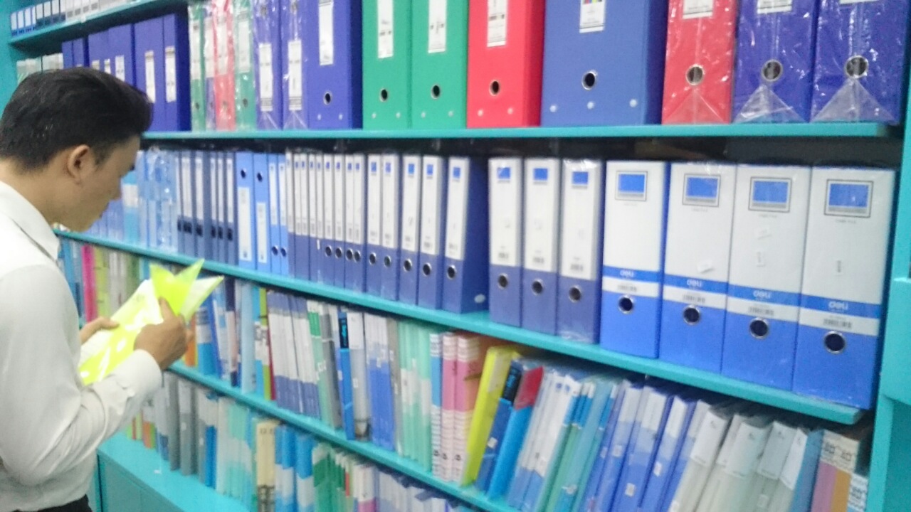 Minh khai book store