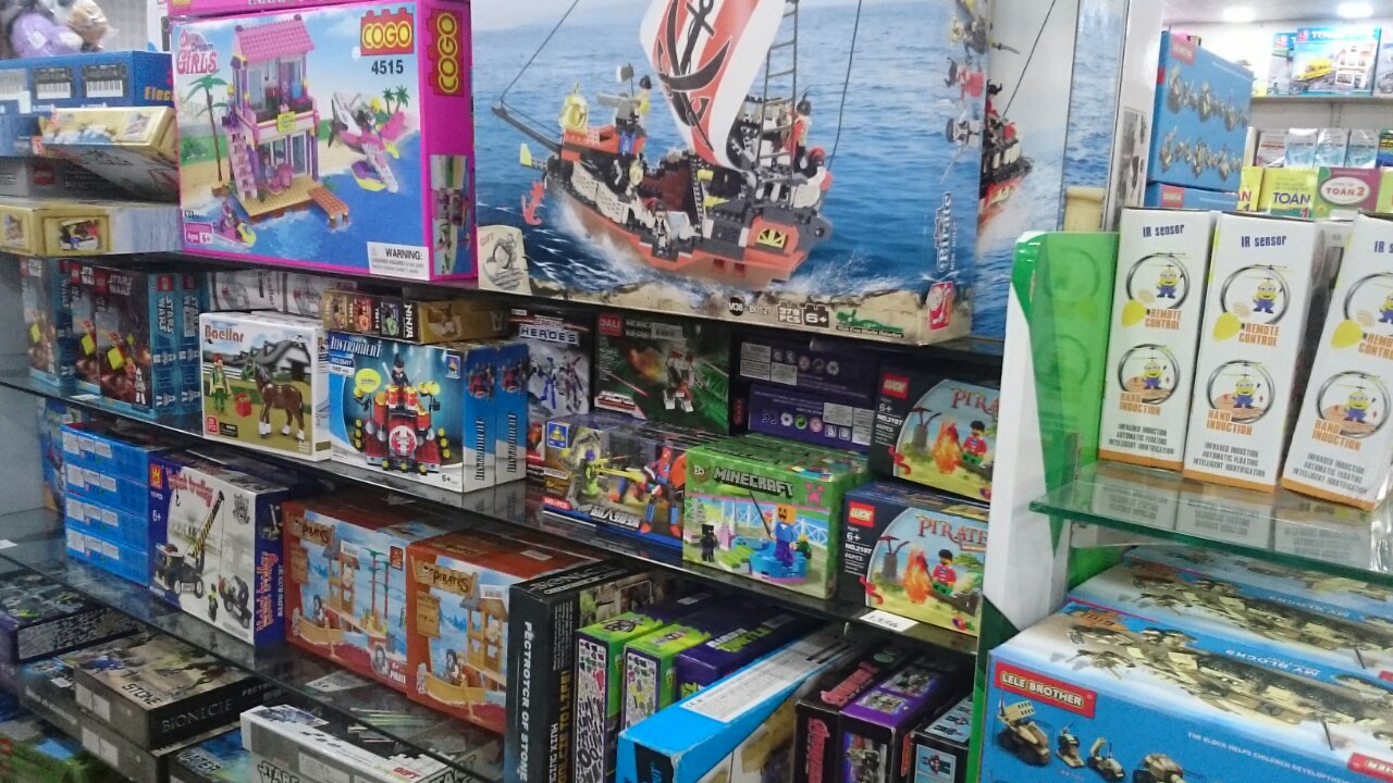 Minh khai book store