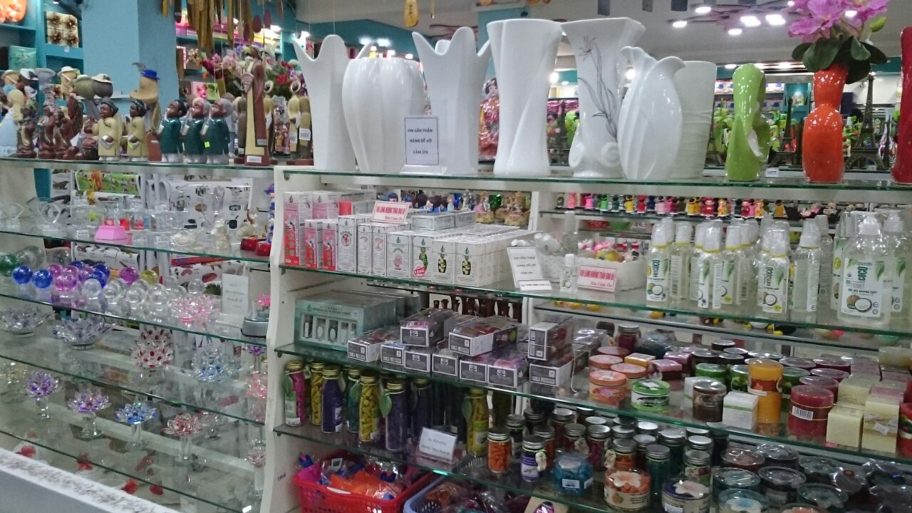 Minh khai book store