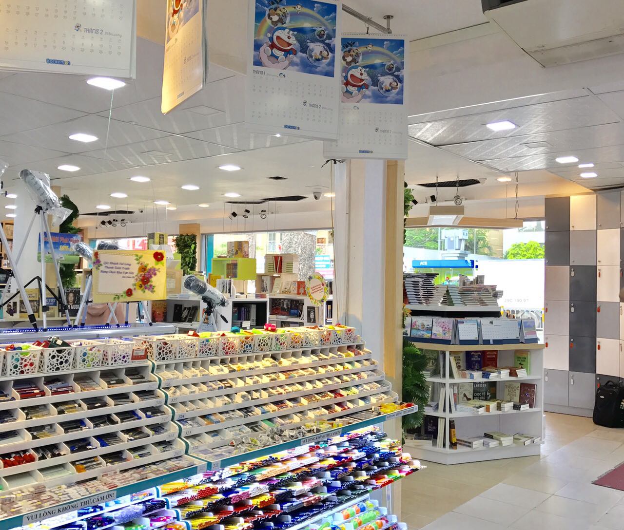 Minh khai book store