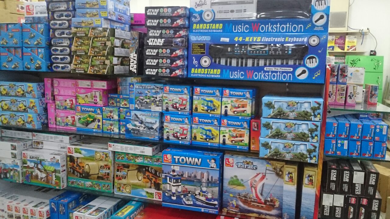 Minh khai book store