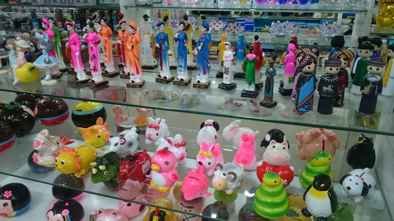 Minh khai book store